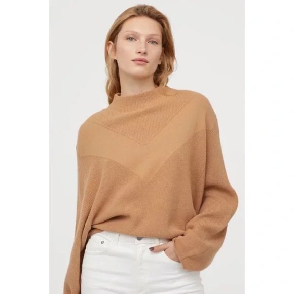 H&M Sweaters - H&M Knit Dolman-Sleeved Sweater